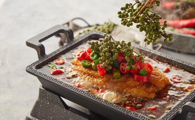 酥先生烤魚飯，小份烤魚網(wǎng)紅餐廳