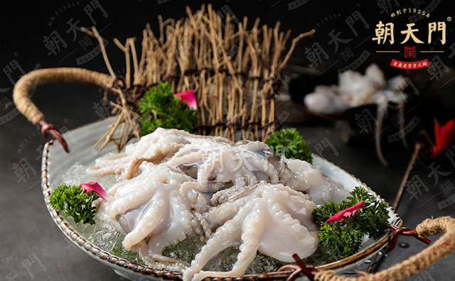合山開(kāi)火鍋店，如何打造年輕態(tài)餐品？
