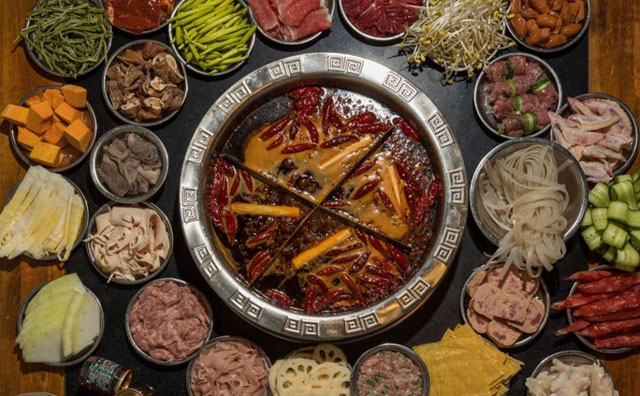 作為餐飲新手如何才能經(jīng)營(yíng)好一家火鍋店呢