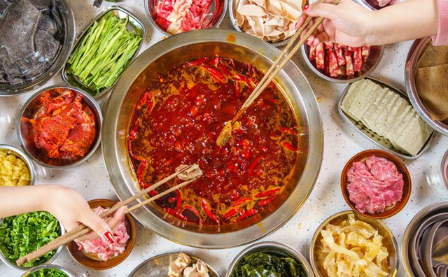 自己如何經(jīng)營一家火鍋店，它的前景如何